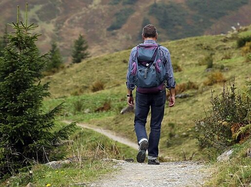 mountaineering-455338_640